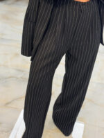 YOLANDA SUIT - Image 4