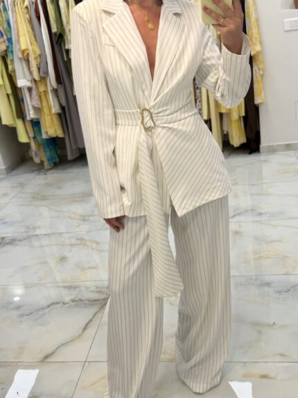 Ornelle suit