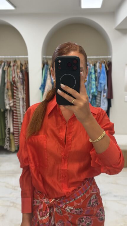 Silky shirt