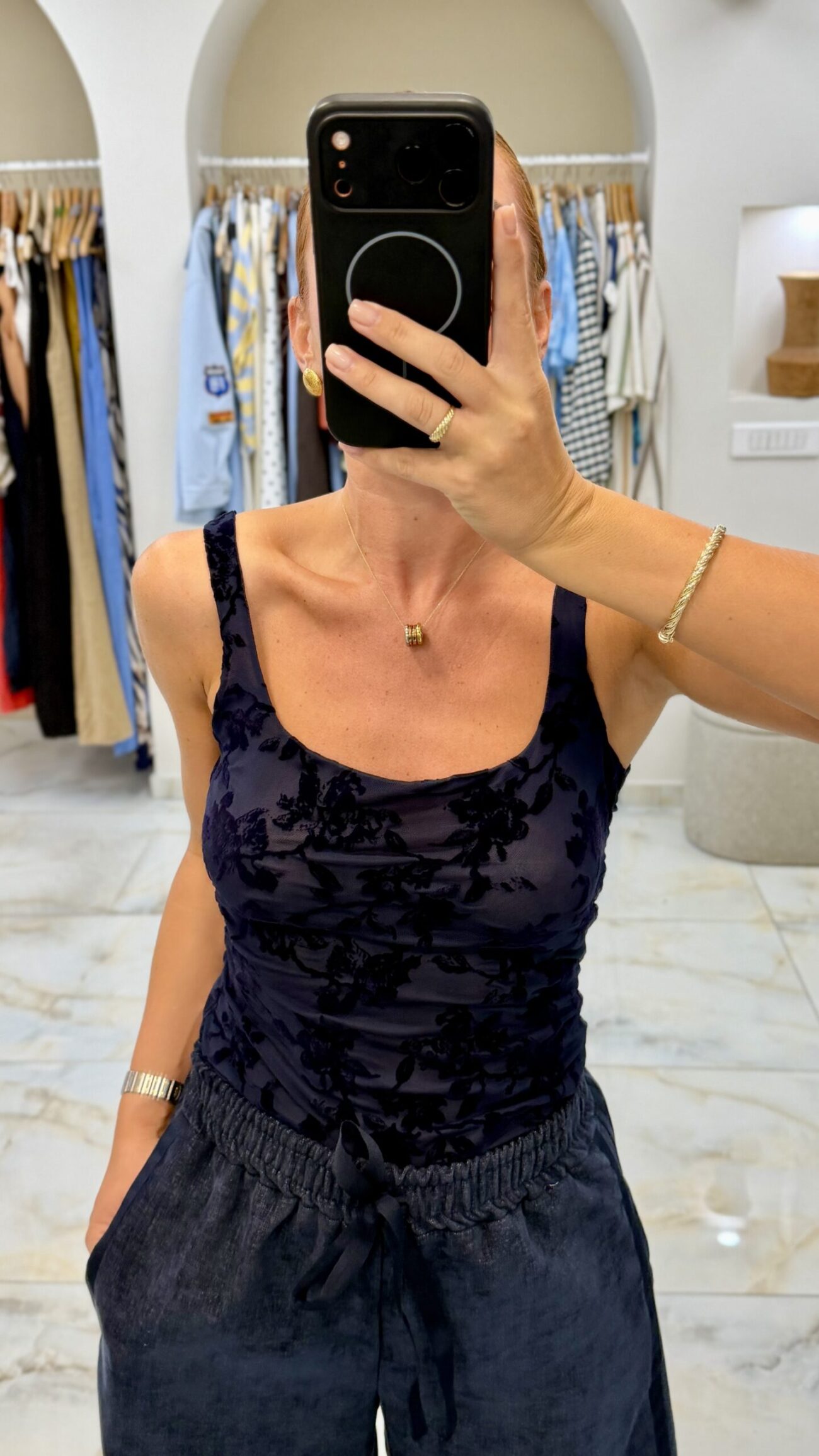 Tini top
