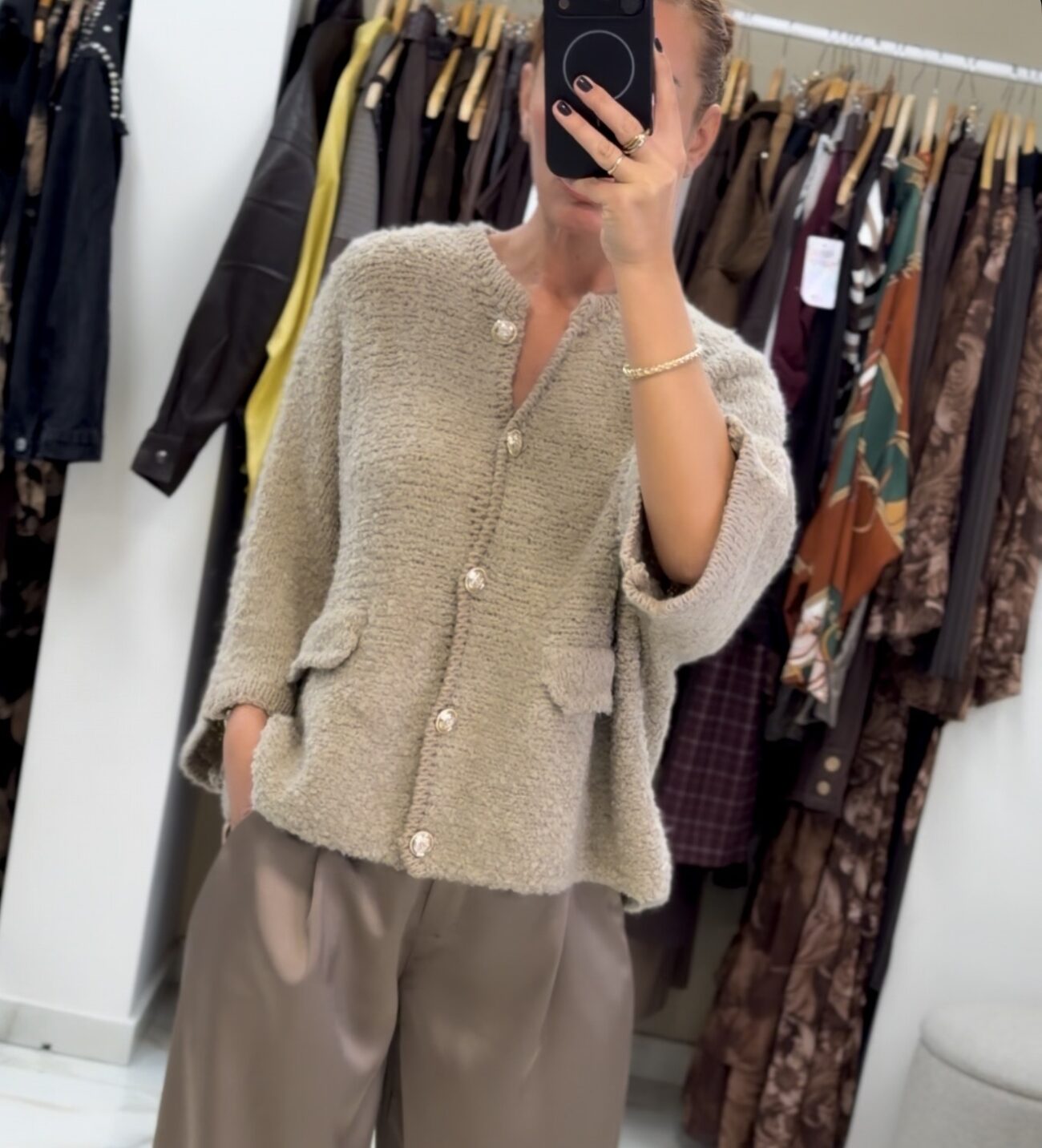 Zenove knit