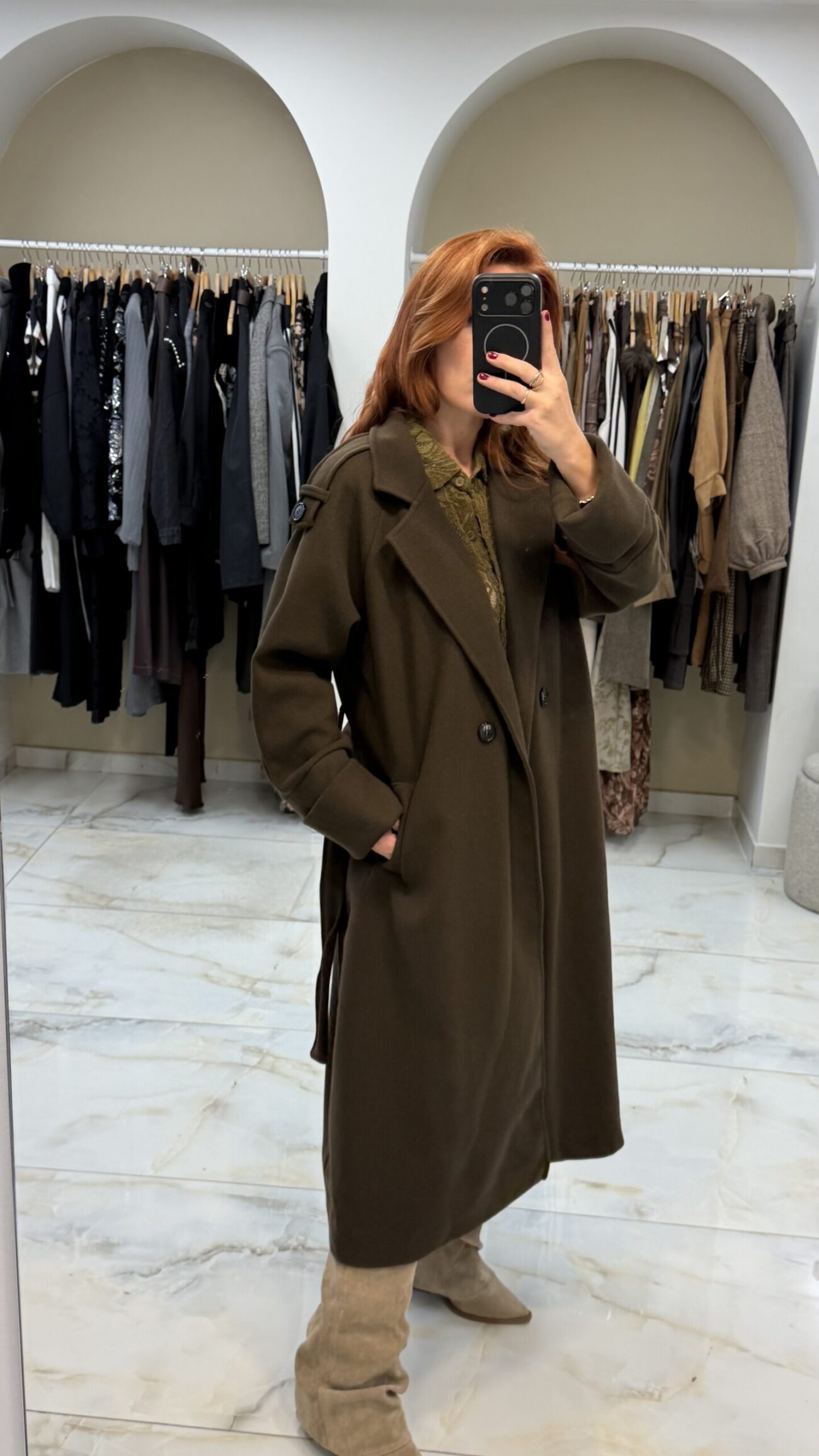 CLOESE COAT